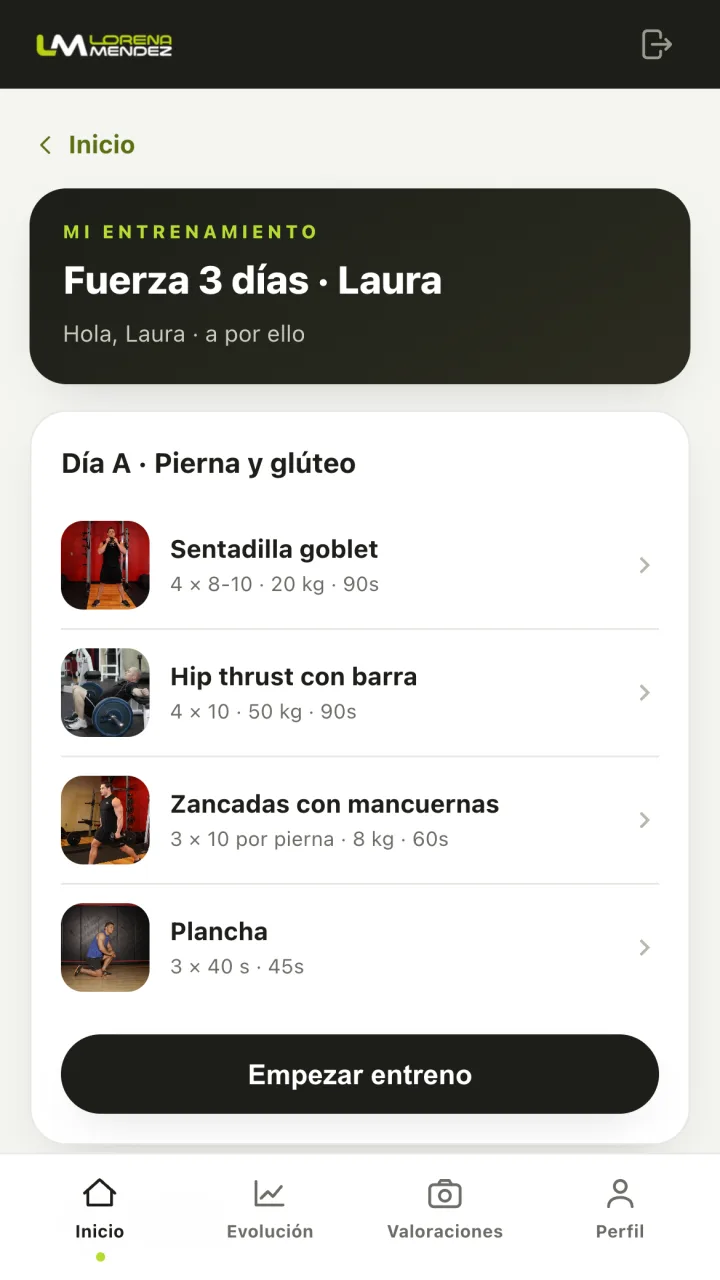 Training plan screen in the Lorena Méndez Training app